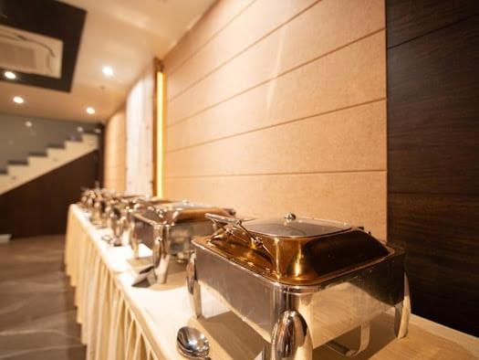 בהופאל Hotel Emerald Inn מראה חיצוני תמונה
